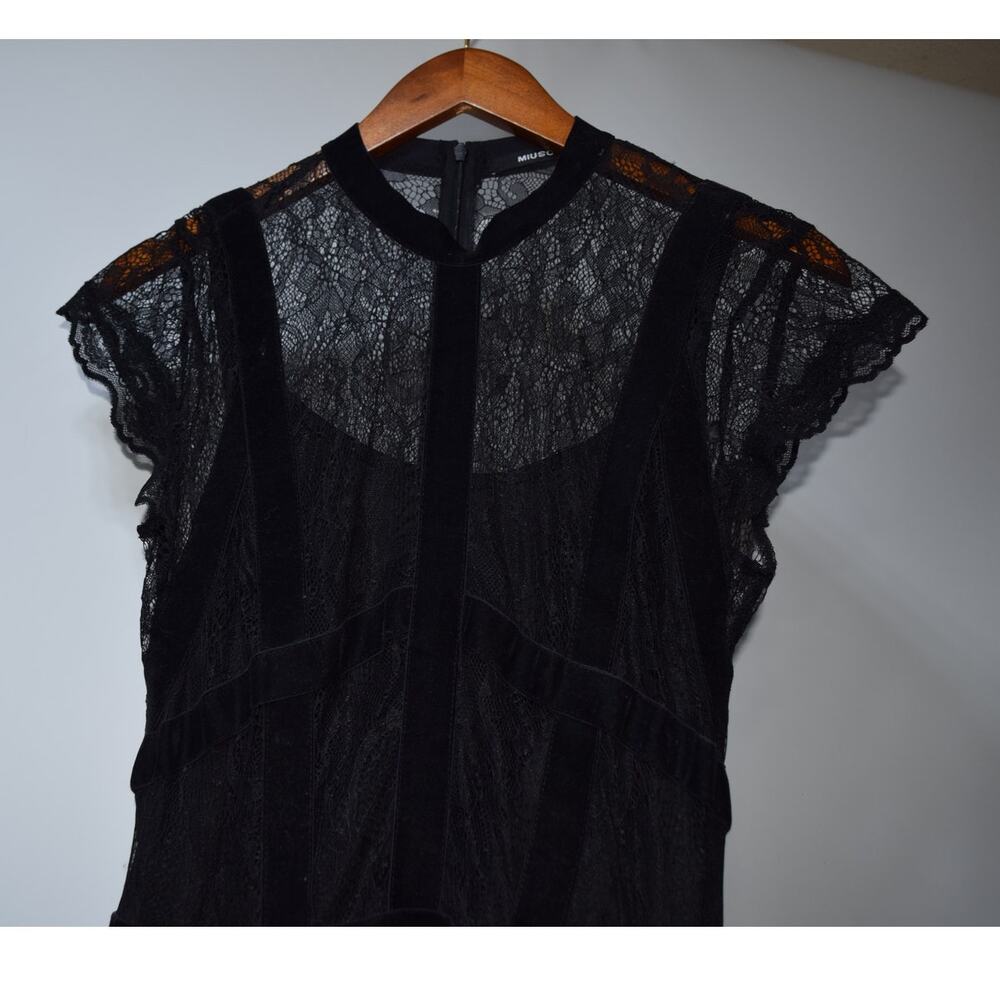 MIUSOL Black Lace Maxi Dress Women's Medium Sheer Yoke Formal Evening Gown - Picture 2 of 4